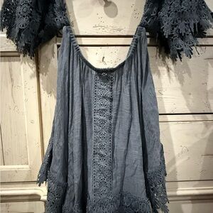 Chic Lace-Accented Women's Blouse
